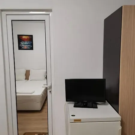 къща за гости The Sunny Corner Гостьовий будинок *