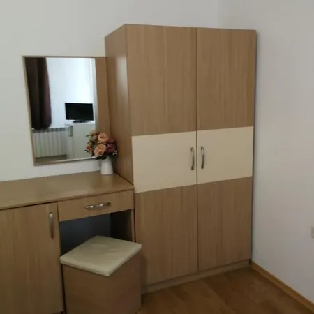 къща за гости The Sunny Corner Гостьовий будинок *