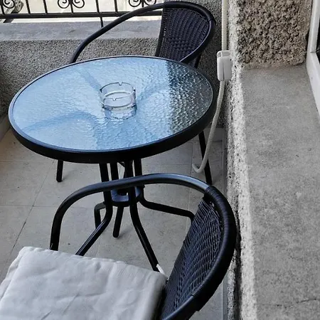 къща за гости The Sunny Corner Гостьовий будинок *
