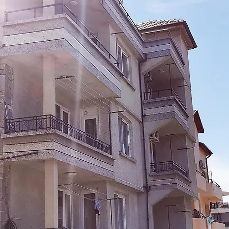 къща за гости The Sunny Corner *